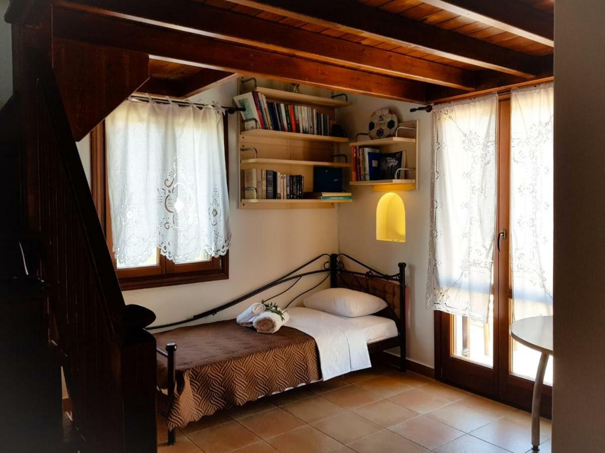 Sunshine House For 9, Cozy Set Up,Verandas, Sea View. Karterados  Zewnętrze zdjęcie